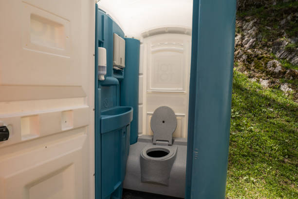 Best Portable restroom trailer rental  in Corning, IA
